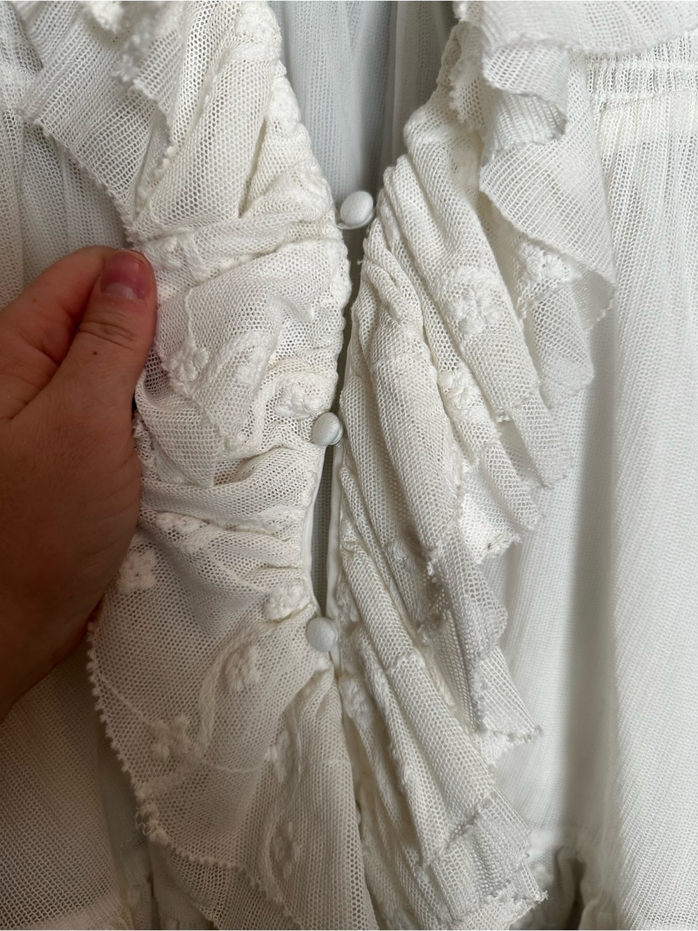 Anthropologie Sheer Cream Ruffled Boho Textured Whimsical Swing Top size M - Picture 6 of 13